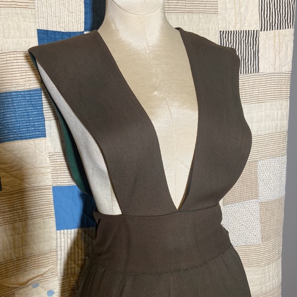 1940s Vintage Green Wool Pinafore Dress - Picture 8 of 9